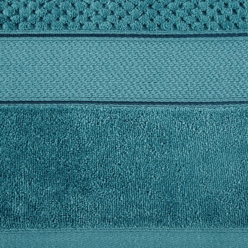 Ręcznik Jessi 90x150 turkusowy frotte  500g/m2 z fakturą wytłaczanej krateczki i welurową bordiurą Eurofirany