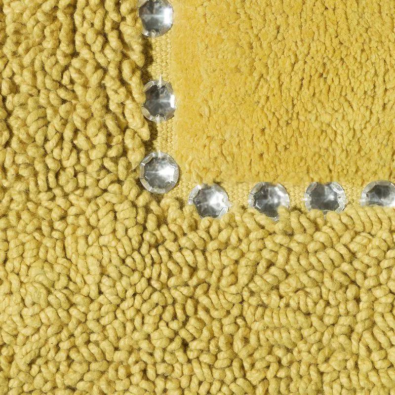 Dywanik 60x90 Chic musztardowy  z bawełny zdobiony kryształkami w stylu glamour Eurofirany