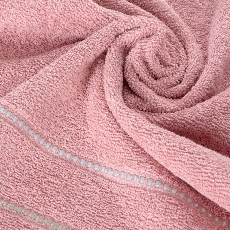 Ręcznik Suzi 70x140 pudrowy róż 500 g/m2  frotte bawełniany Eurofirany