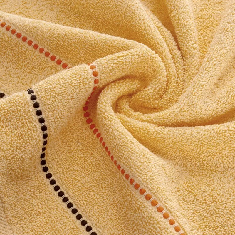 Ręcznik Suzi 50x90 pomarańczowy jasny  500 g/m2 frotte bawełniany Eurofirany