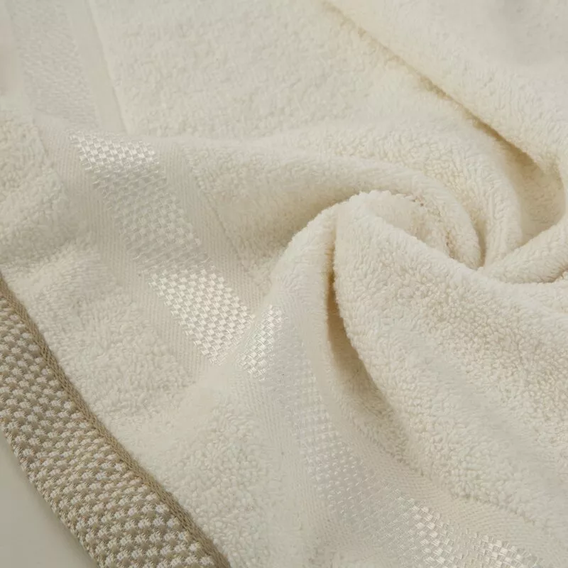 Ręcznik Abbie 70x140 kremowy 500 g/m2  frotte bawełniany Eurofirany