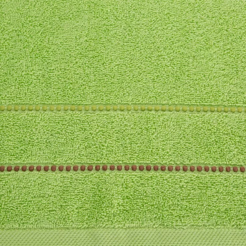 Ręcznik Suzi 70x140 zielony jasny 500  g/m2 frotte bawełniany Eurofirany